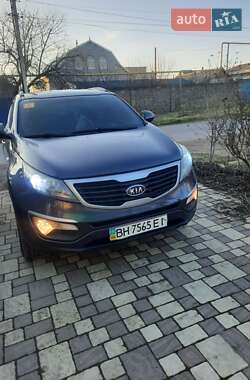 Позашляховик / Кросовер Kia Sportage 2012 в Одесі