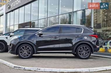 Позашляховик / Кросовер Kia Sportage 2016 в Одесі