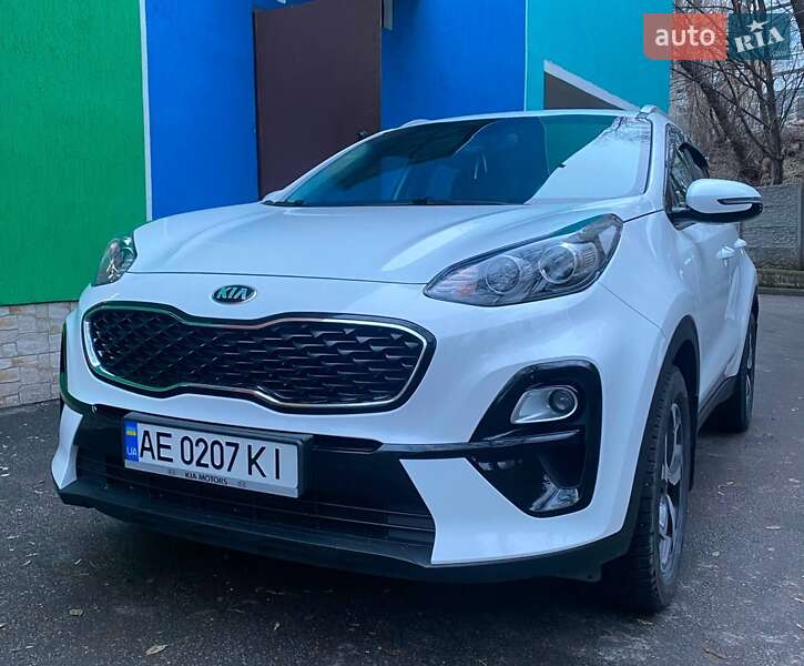Позашляховик / Кросовер Kia Sportage 2018 в 