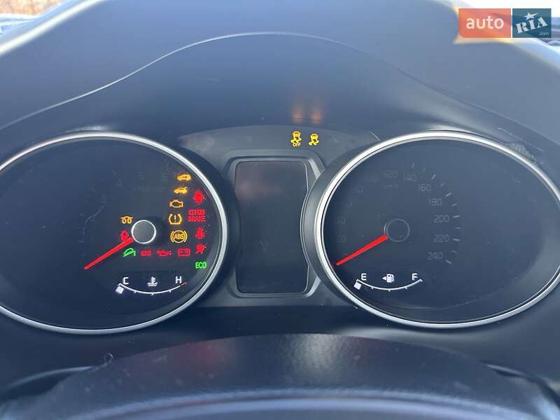 Внедорожник / Кроссовер Kia Sportage 2015 в Луцке