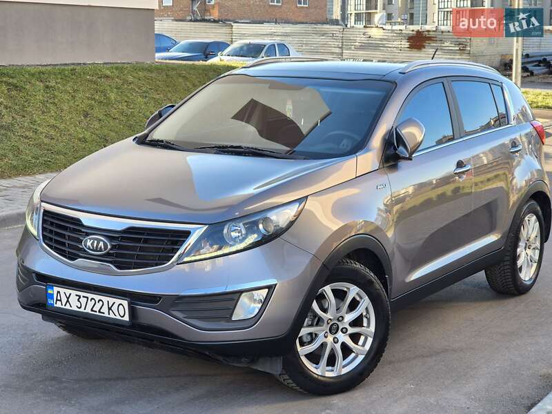 Внедорожник / Кроссовер Kia Sportage 2012 в Виннице