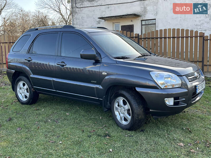 Позашляховик / Кросовер Kia Sportage 2008 в Львові