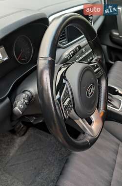 Внедорожник / Кроссовер Kia Sportage 2021 в 