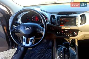 Внедорожник / Кроссовер Kia Sportage 2011 в Тернополе