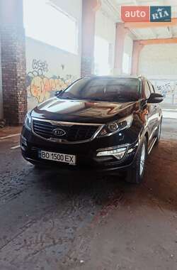 Позашляховик / Кросовер Kia Sportage 2011 в Тернополі