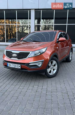 Позашляховик / Кросовер Kia Sportage 2013 в Одесі