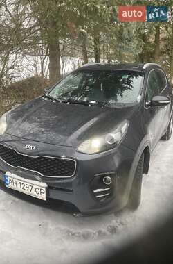 Позашляховик / Кросовер Kia Sportage 2016 в Хмельницькому