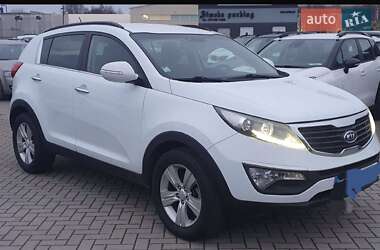 Внедорожник / Кроссовер Kia Sportage 2012 в Черновцах