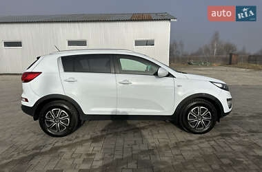 Внедорожник / Кроссовер Kia Sportage 2014 в 