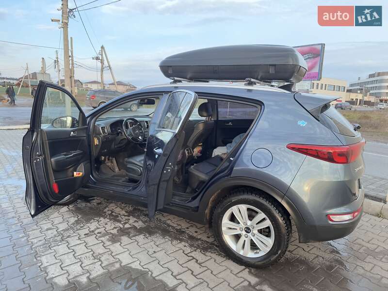 Позашляховик / Кросовер Kia Sportage 2017 в Одесі