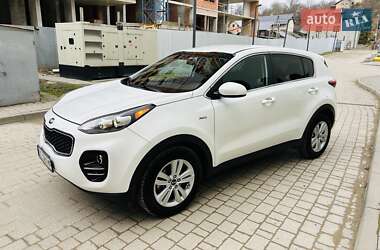 Внедорожник / Кроссовер Kia Sportage 2017 в Львове