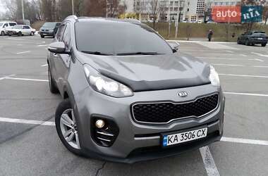 Внедорожник / Кроссовер Kia Sportage 2016 в Киеве