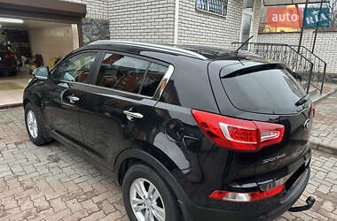 Позашляховик / Кросовер Kia Sportage 2011 в 