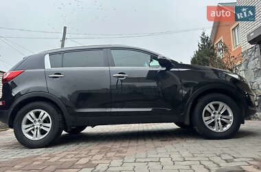 Позашляховик / Кросовер Kia Sportage 2011 в 