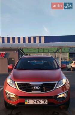 Позашляховик / Кросовер Kia Sportage 2012 в Борисполі