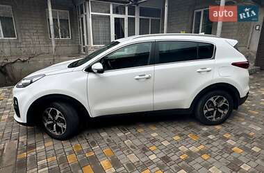 Позашляховик / Кросовер Kia Sportage 2018 в Сараті