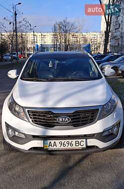 Внедорожник / Кроссовер Kia Sportage 2011 в Киеве