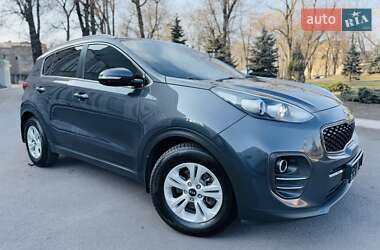 Внедорожник / Кроссовер Kia Sportage 2017 в Днепре