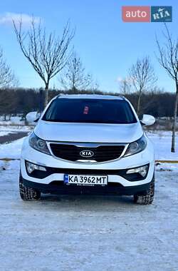 Внедорожник / Кроссовер Kia Sportage 2011 в Ирпене