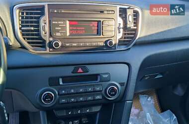 Внедорожник / Кроссовер Kia Sportage 2017 в 