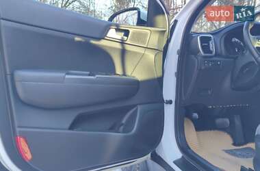 Внедорожник / Кроссовер Kia Sportage 2017 в 
