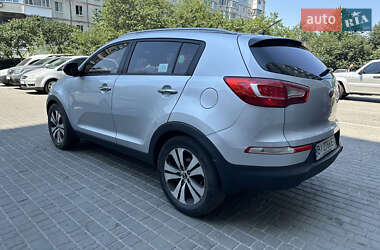 Позашляховик / Кросовер Kia Sportage 2013 в Полтаві