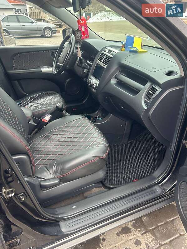 Внедорожник / Кроссовер Kia Sportage 2006 в Львове