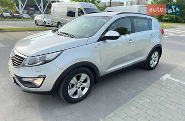 Позашляховик / Кросовер Kia Sportage 2011 в Хмельницькому