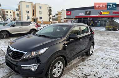 Внедорожник / Кроссовер Kia Sportage 2015 в Львове