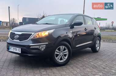 Позашляховик / Кросовер Kia Sportage 2012 в Снятині