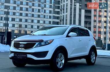 Позашляховик / Кросовер Kia Sportage 2012 в 