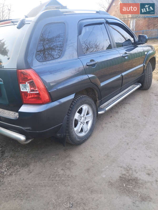 Позашляховик / Кросовер Kia Sportage 2008 в Вінниці