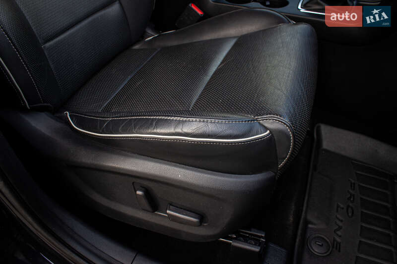 Внедорожник / Кроссовер Kia Sportage 2017 в Львове