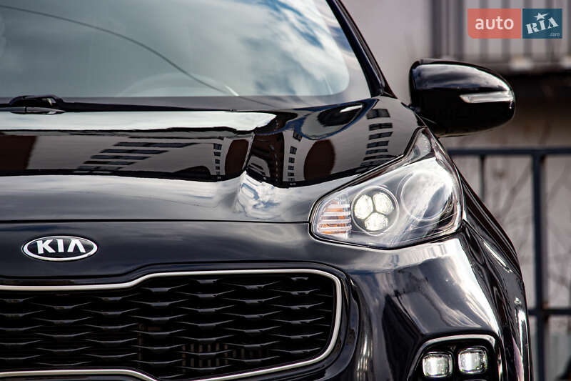 Внедорожник / Кроссовер Kia Sportage 2017 в Львове