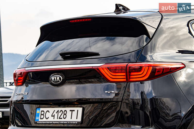 Внедорожник / Кроссовер Kia Sportage 2017 в Львове