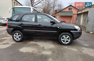 Позашляховик / Кросовер Kia Sportage 2005 в 