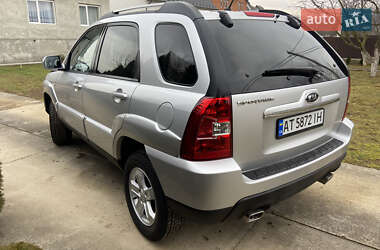 Внедорожник / Кроссовер Kia Sportage 2009 в Ивано-Франковске