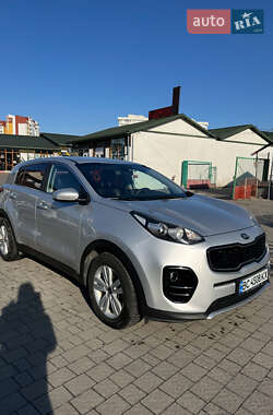 Внедорожник / Кроссовер Kia Sportage 2016 в 