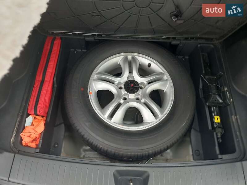 Позашляховик / Кросовер Kia Sportage 2006 в Одесі