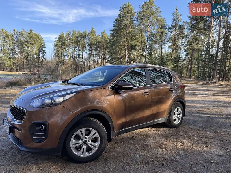 Внедорожник / Кроссовер Kia Sportage 2017 в Корсуне-Шевченковском