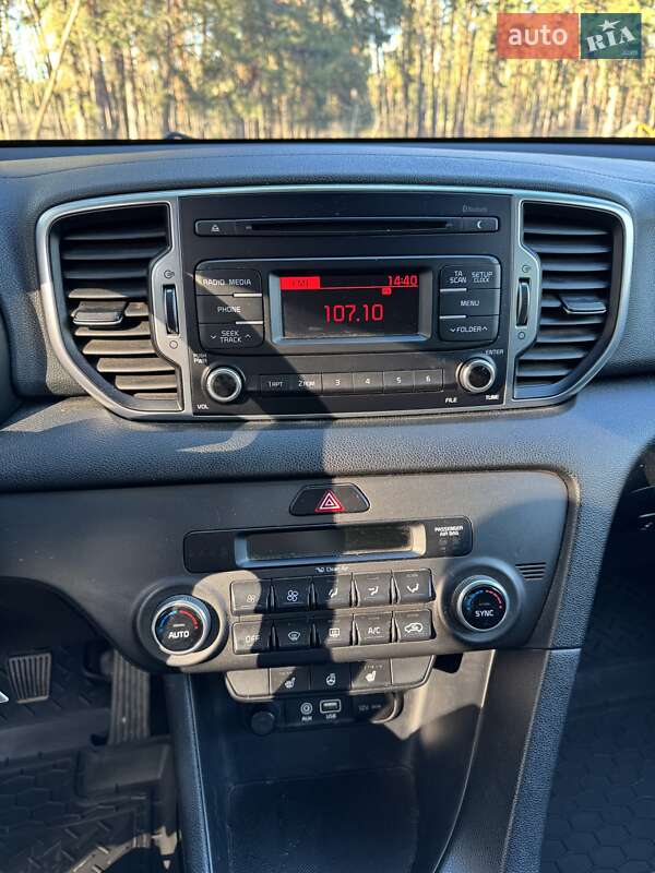 Внедорожник / Кроссовер Kia Sportage 2017 в Корсуне-Шевченковском