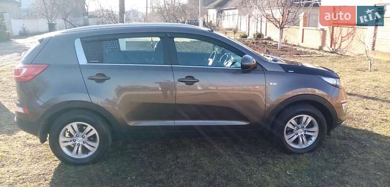 Внедорожник / Кроссовер Kia Sportage 2011 в Болграде