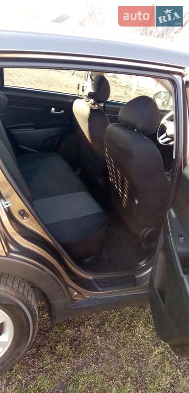 Внедорожник / Кроссовер Kia Sportage 2011 в Болграде