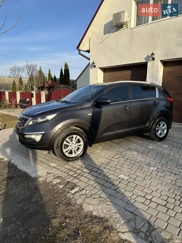 Позашляховик / Кросовер Kia Sportage 2011 в 