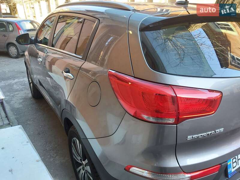Внедорожник / Кроссовер Kia Sportage 2014 в Одессе