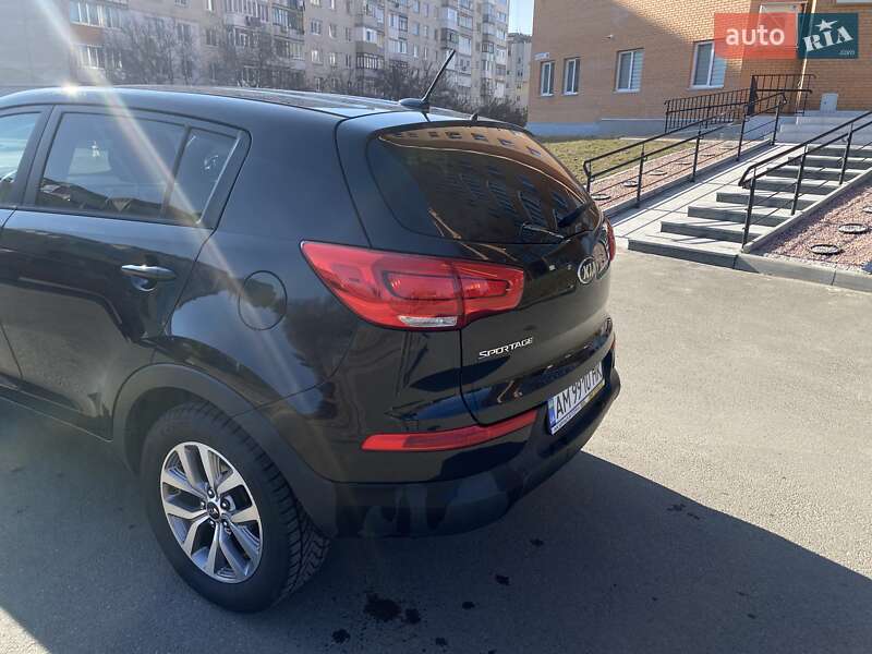 Внедорожник / Кроссовер Kia Sportage 2015 в Житомире