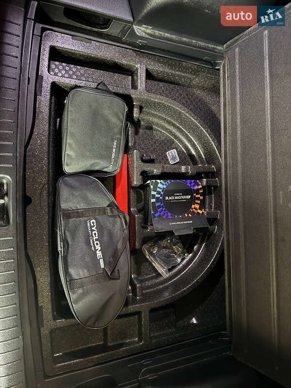 Внедорожник / Кроссовер Kia Sportage 2016 в Шептицькому