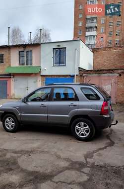 Внедорожник / Кроссовер Kia Sportage 2006 в Полтаве