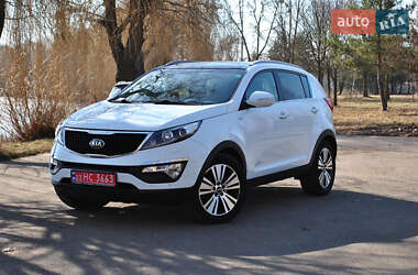 Внедорожник / Кроссовер Kia Sportage 2015 в Ровно