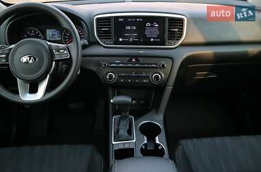 Позашляховик / Кросовер Kia Sportage 2020 в 
